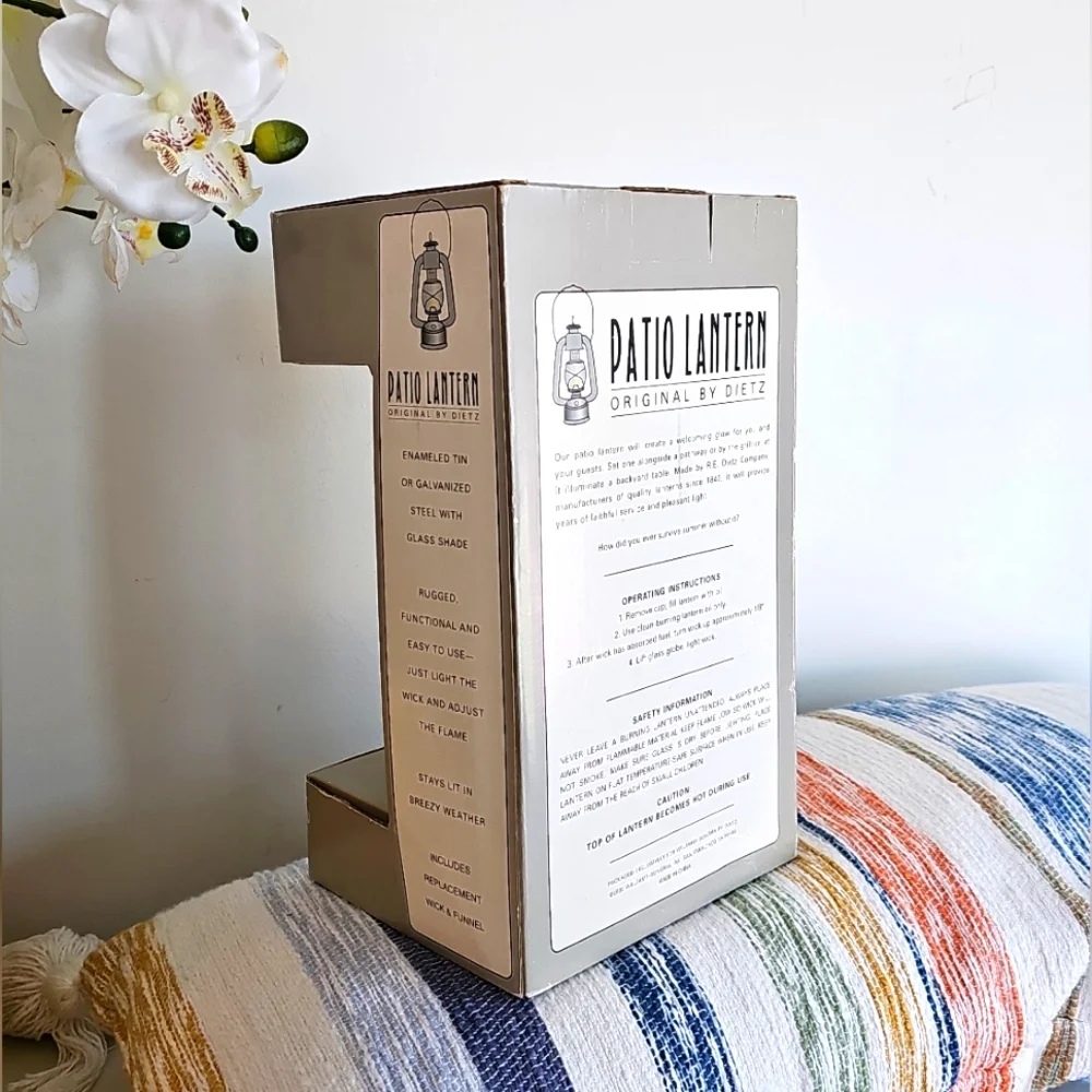 NWT Patio Lantern Dietz #78 Original Oil Burning Lantern 2002 Williams Sonoma