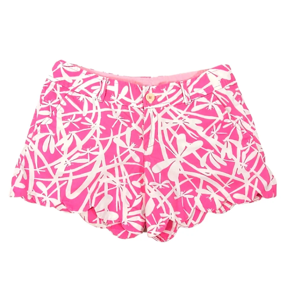 Lilly Pulitzer Pink & White Buttercup Scallop Shorts