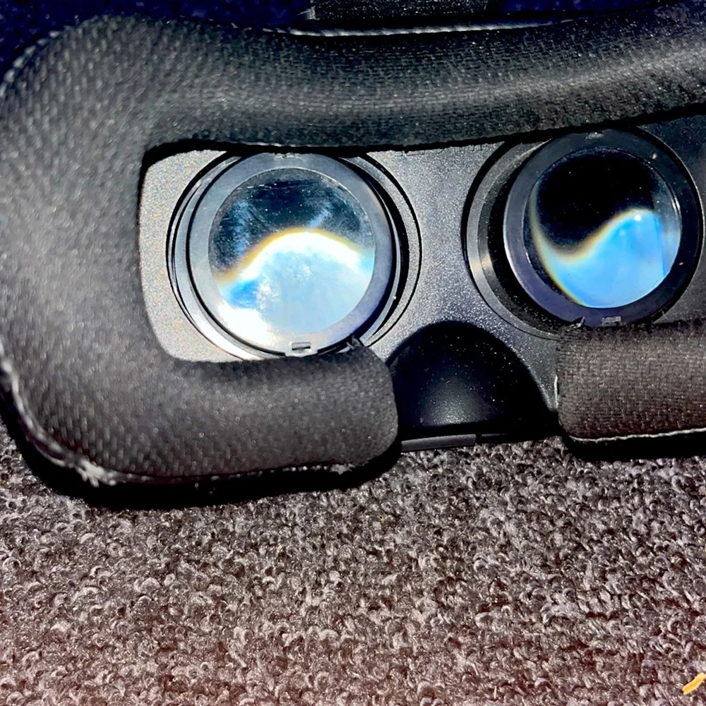 tzumi vr headset