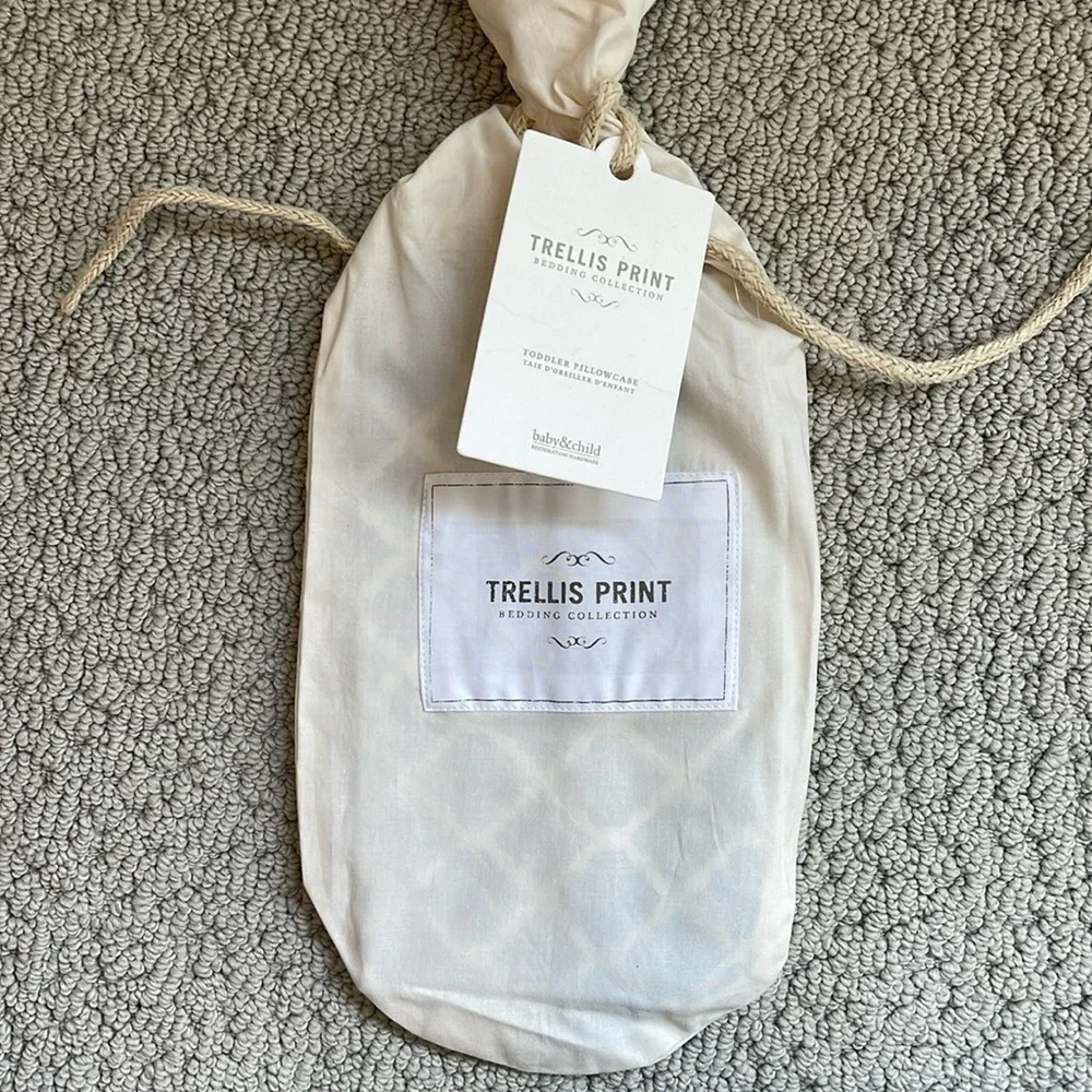Toddler pillowcase
