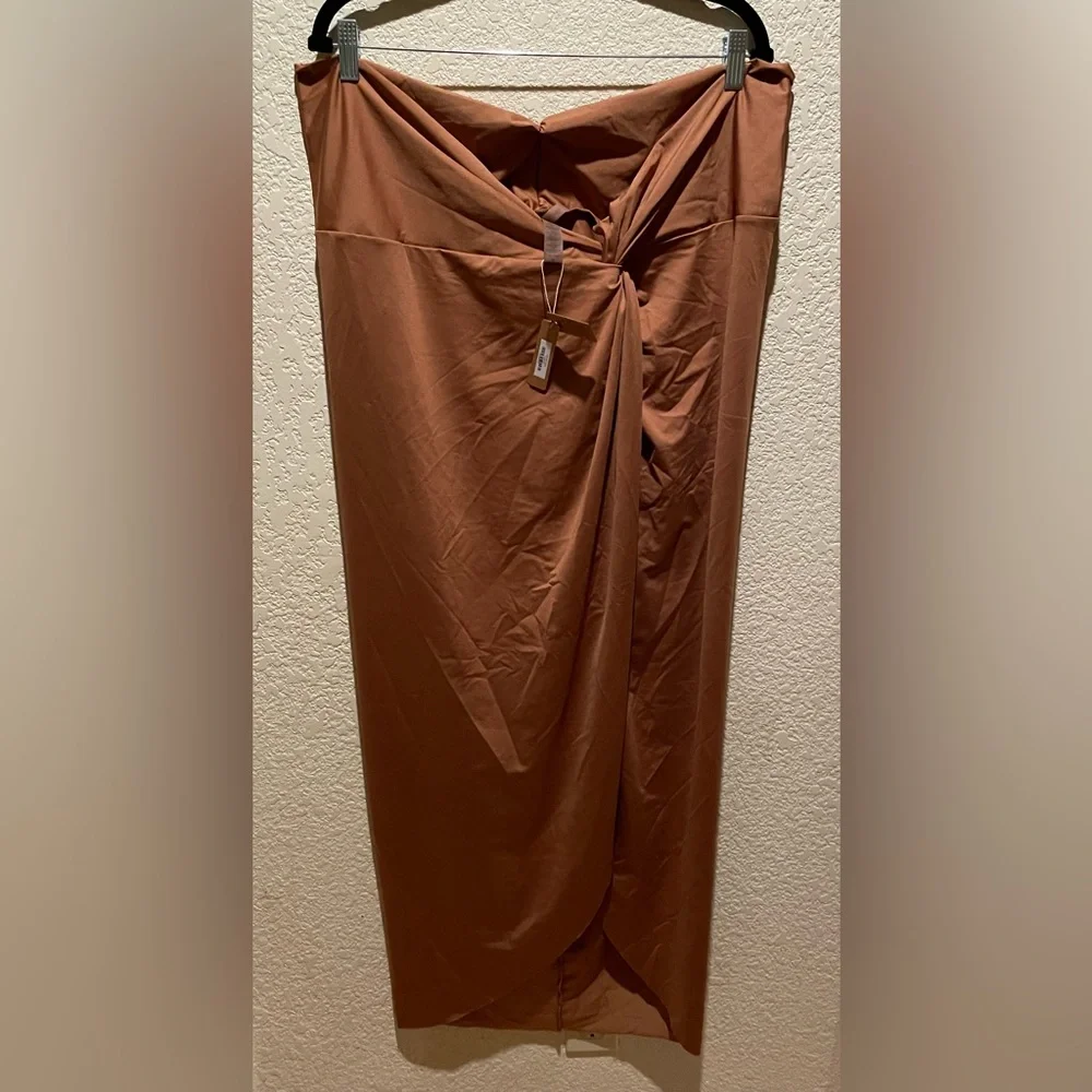 nwt skims