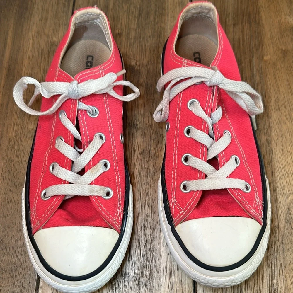 Converse size info