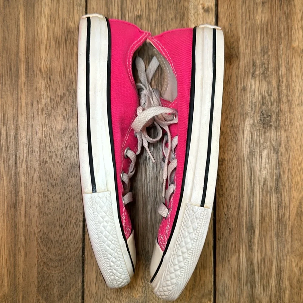 Converse size info
