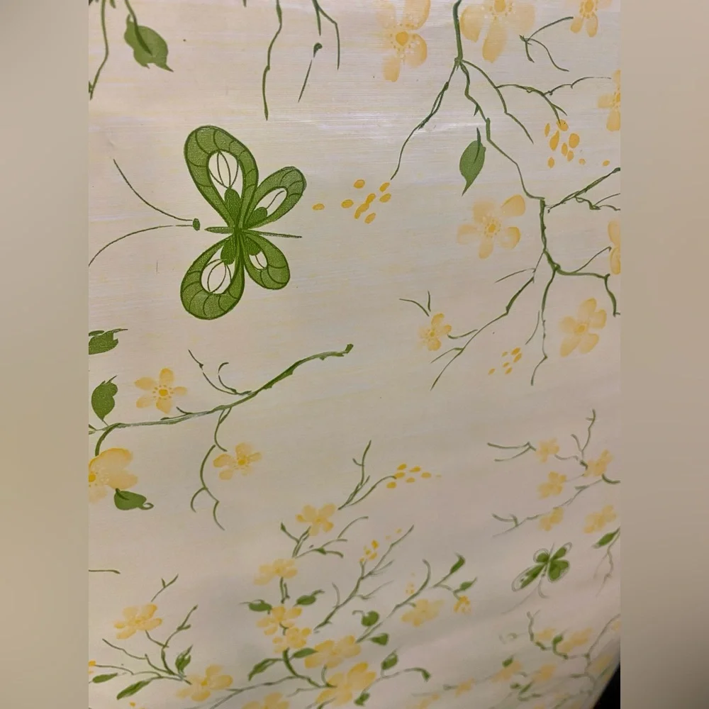 contact still sticky