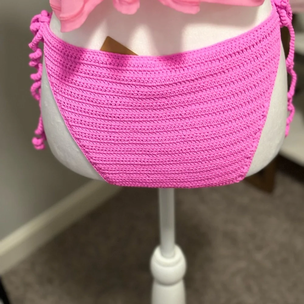 SKIMS nwt pink