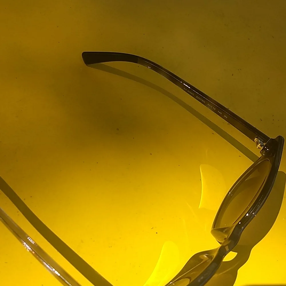 Armani Exchange am clear keep