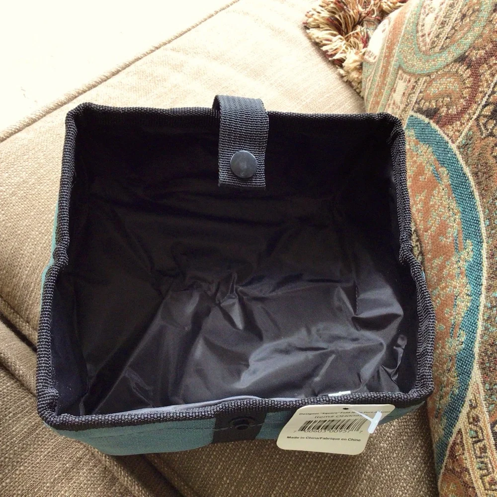 Outward Hound still package