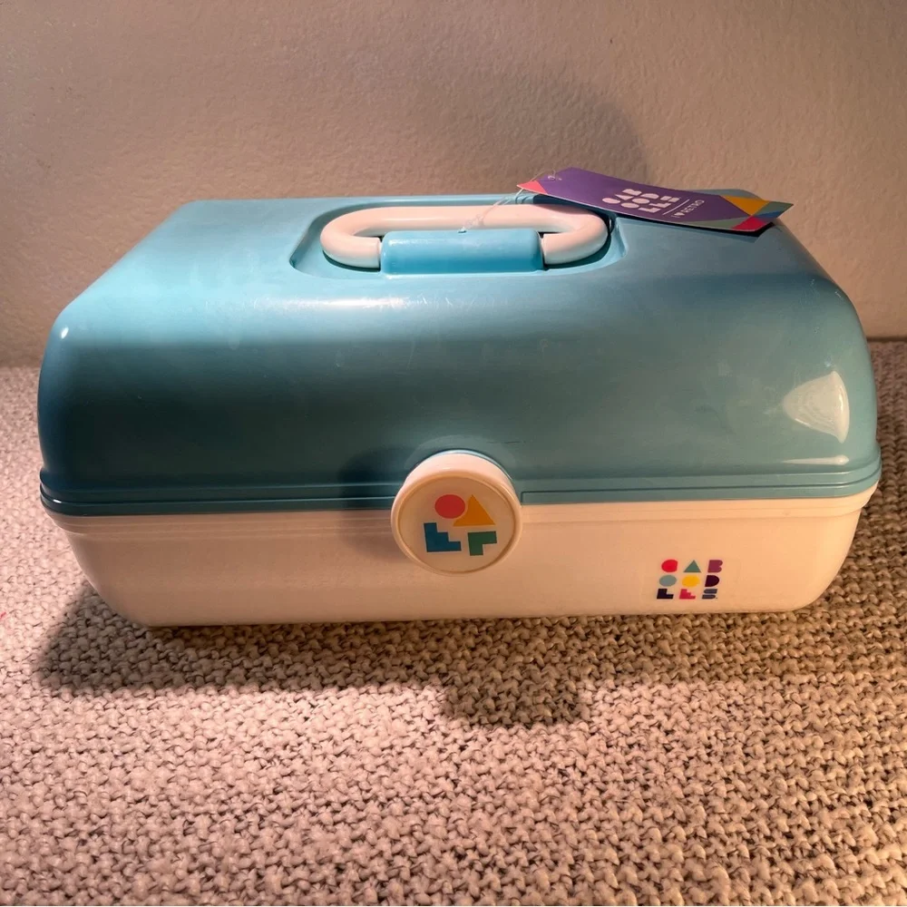 Caboodles “on go