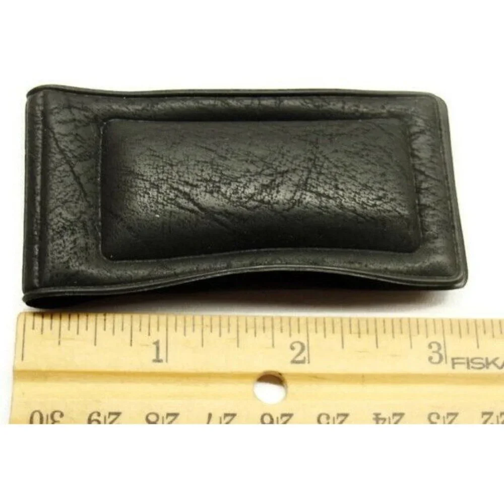 Unbranded this money