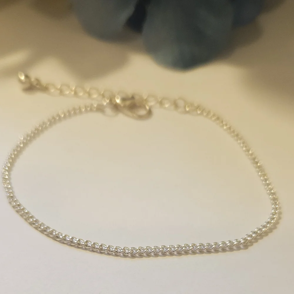 N/A dainty silver