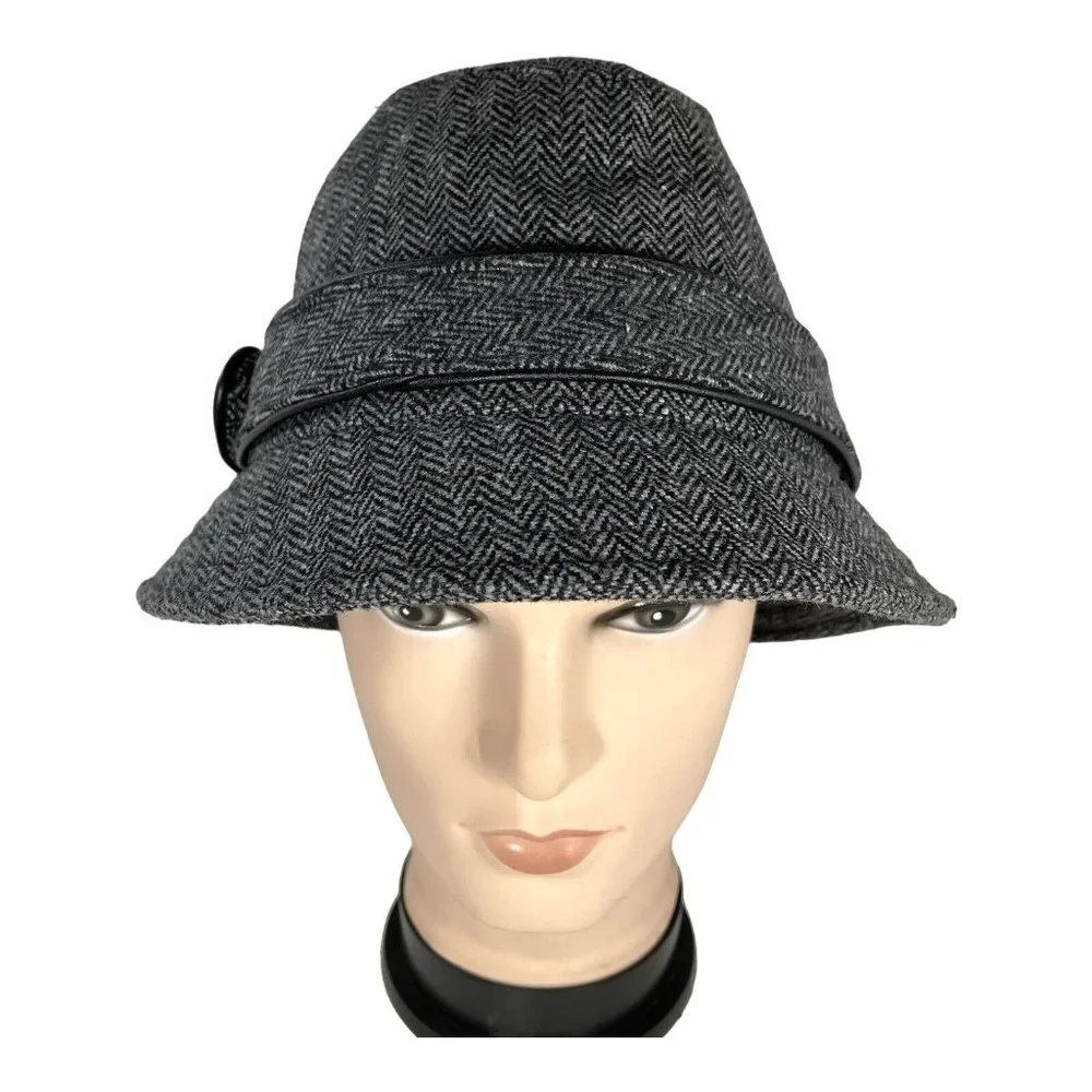 San Diego Hat Co. reposhing this