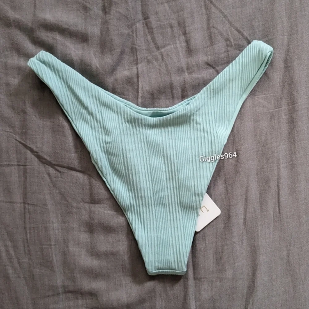 l*space ribbed more