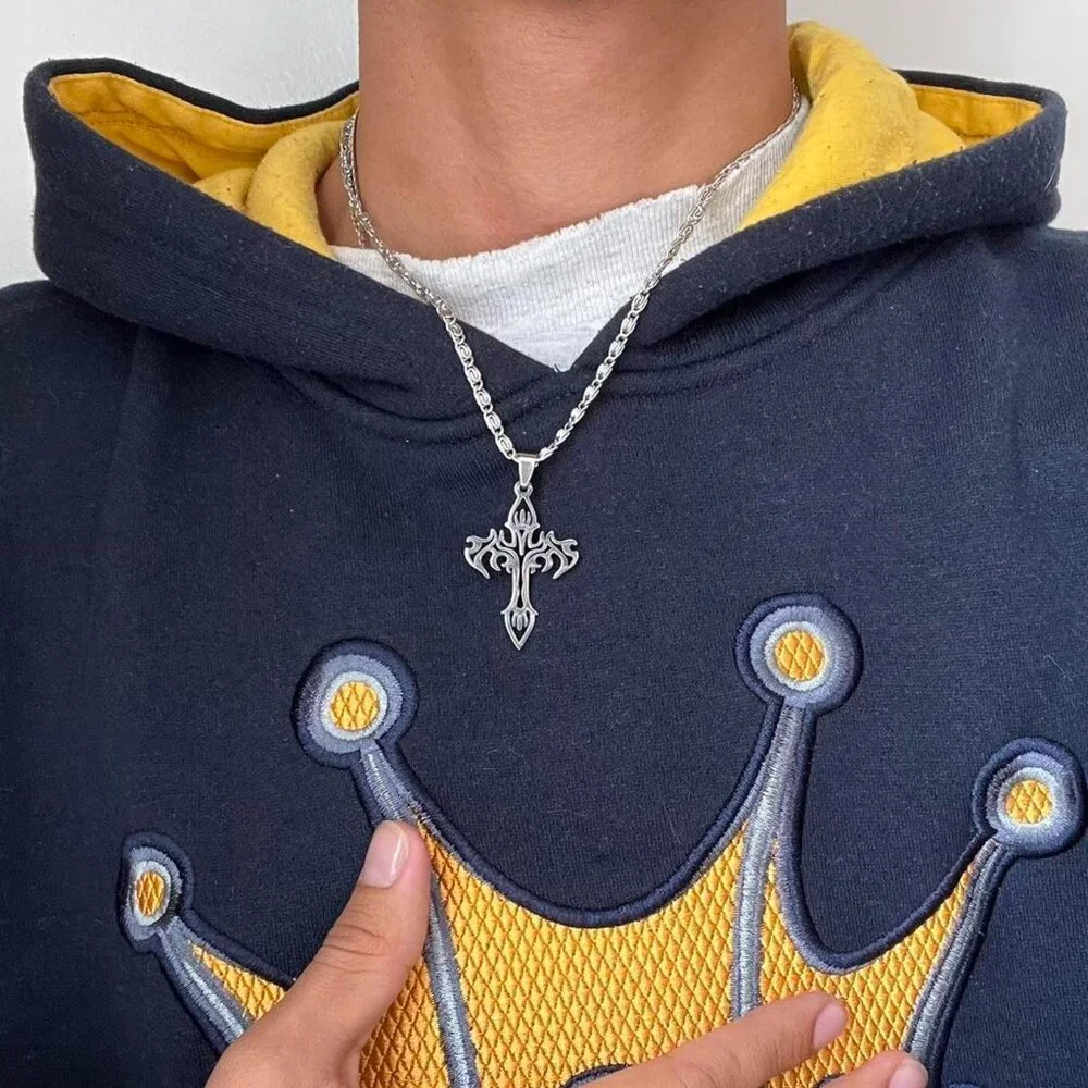 y2k 2000s style heavy metal punk grunge emo cross pendant necklace