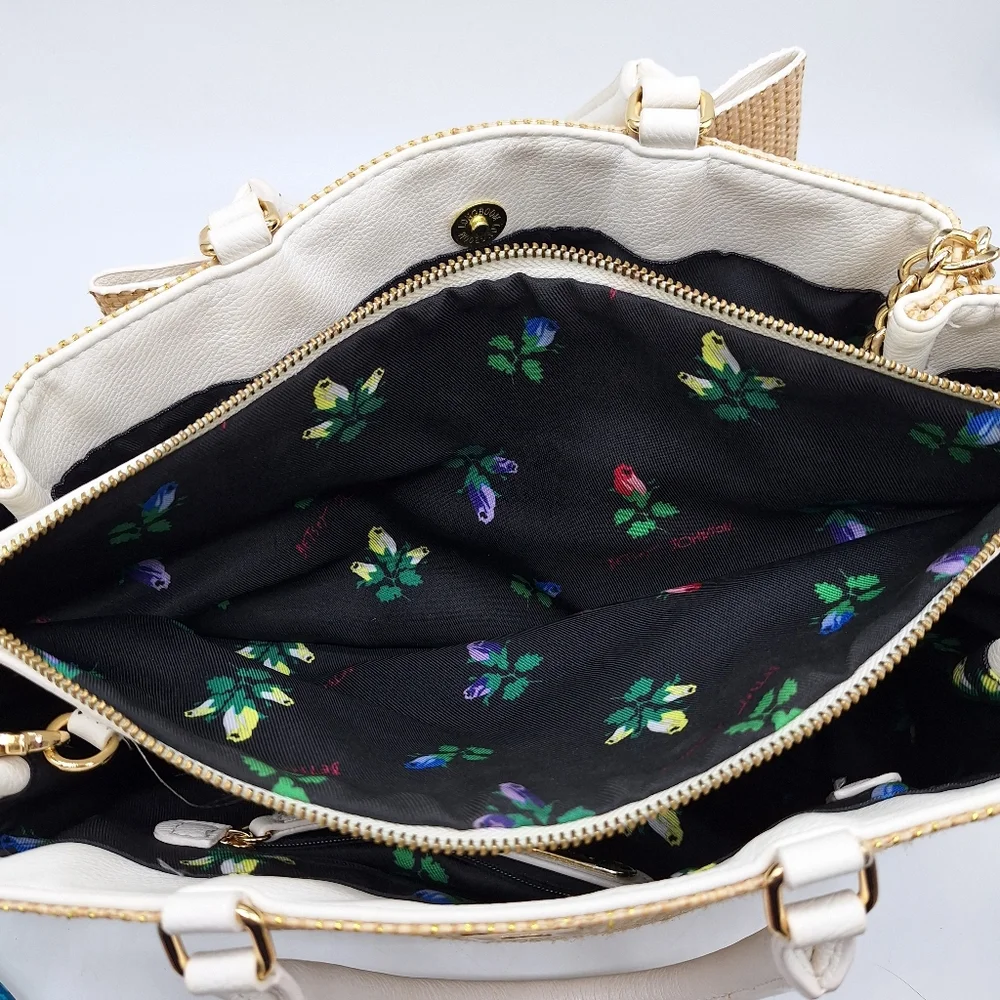Betsey Johnson purse beautiful betsey