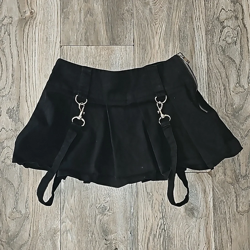 The Grave Girls mini skirt black embroidered bat winged vampire 🧛‍♂️hg01