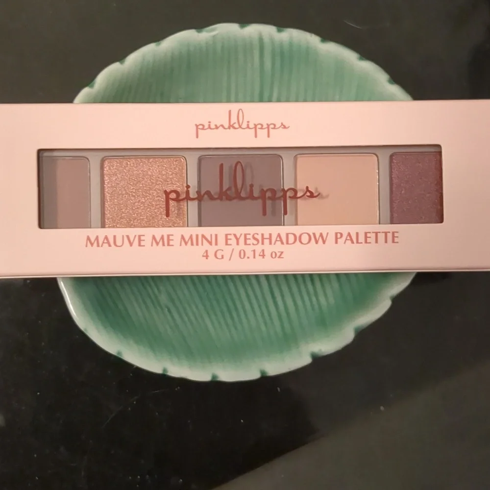 5 Pan Eyeshadow Palette