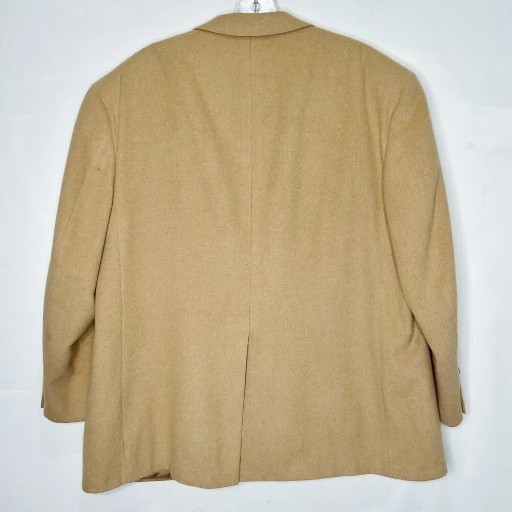 Strouses find pockets