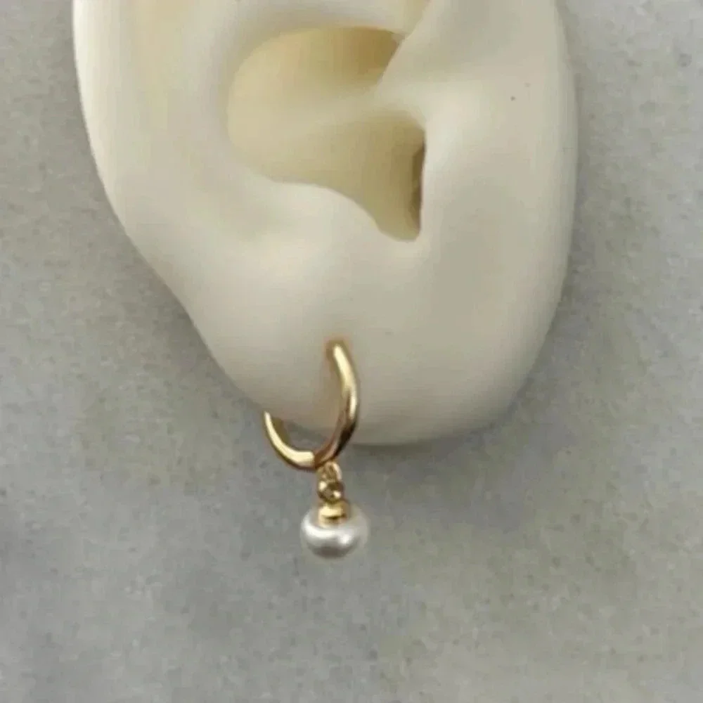 Modest Lu gold pearl
