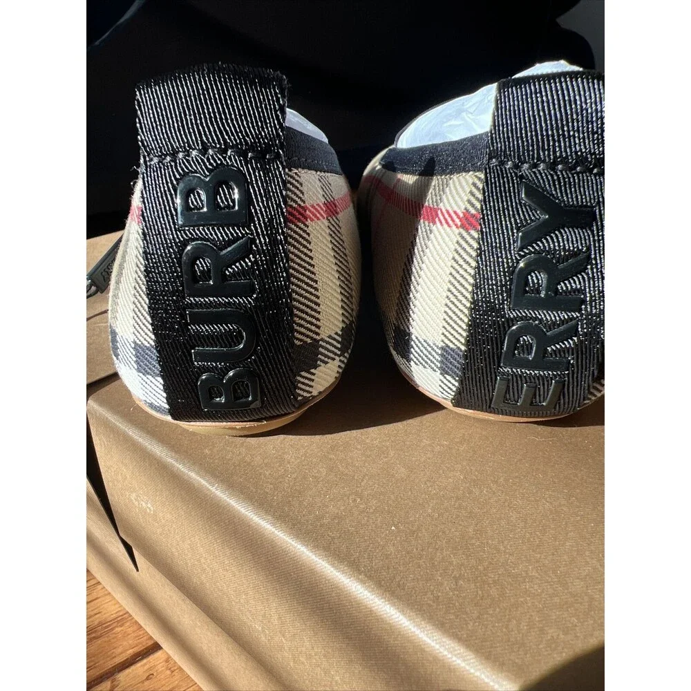 N/A introducing stylish