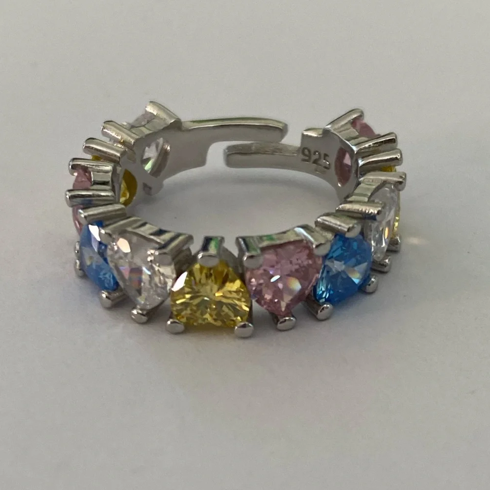925 Silver heart band ring adjustable size 5.5 cz stones