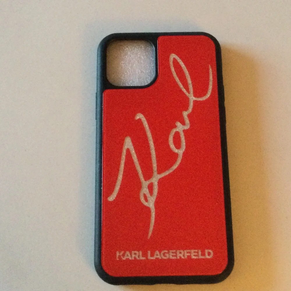 KARL LAGERFELD IPHONE 11 PRO SNAP ON CASE RED NWOT