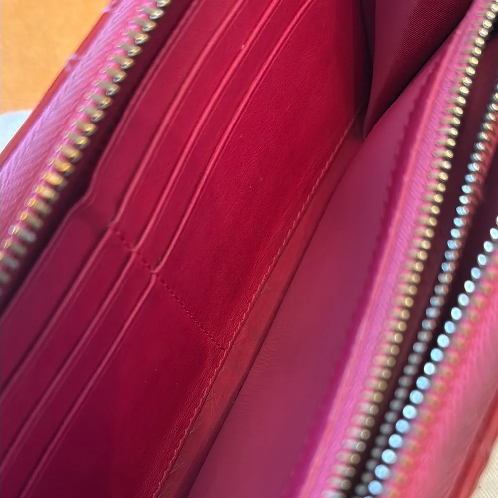 Dior elegant wallet