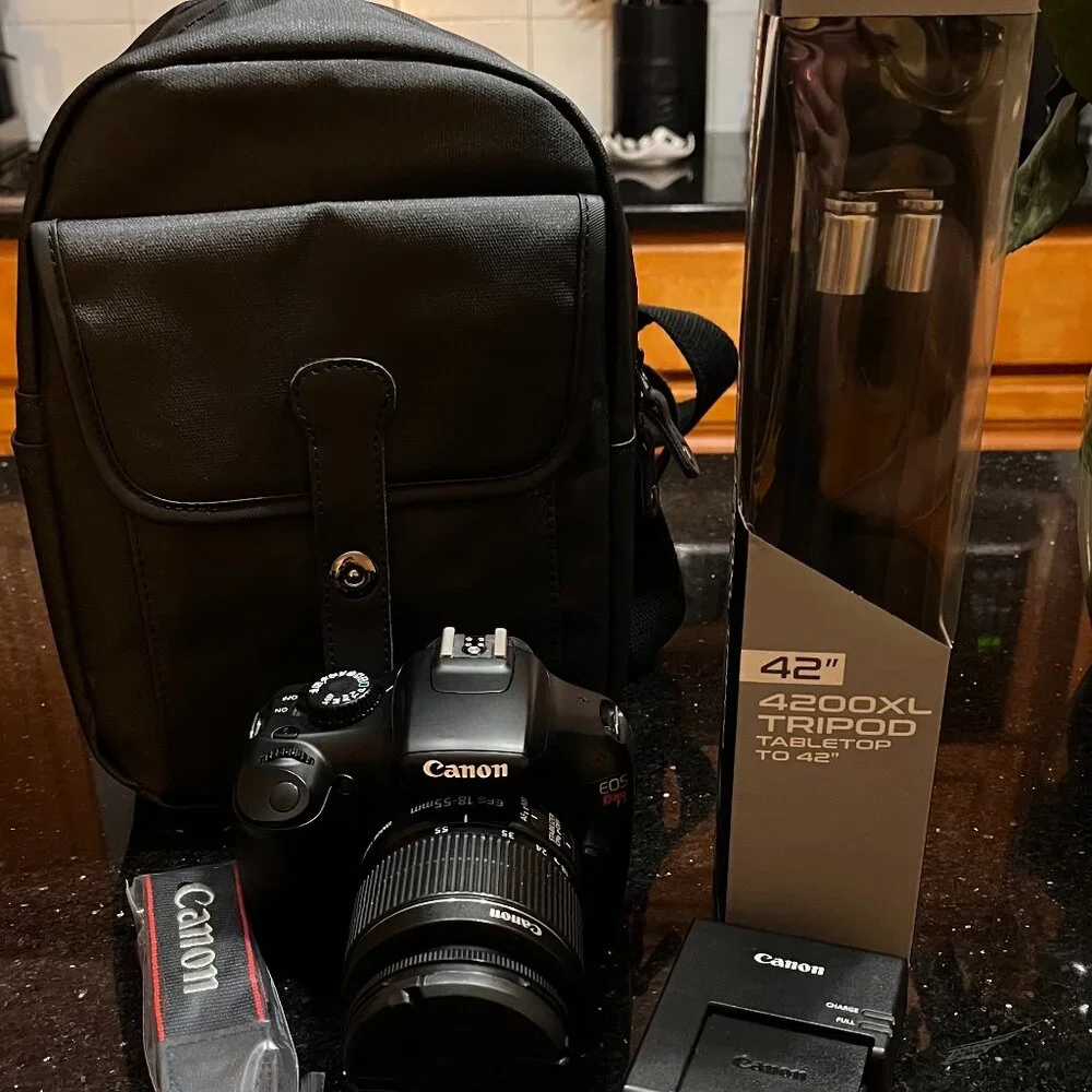 Canon EOS REBEL T3