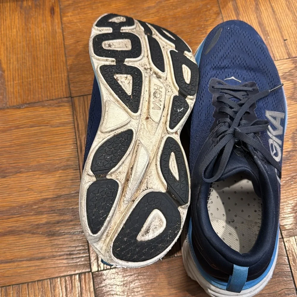 Hoka One One hoka bondi