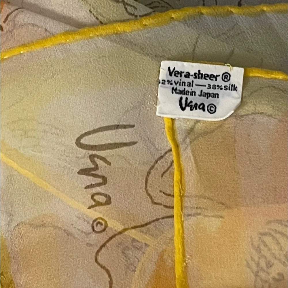 Vintage Vera Sheer Silk Blend Scarf 23 In Sq Good Condition
