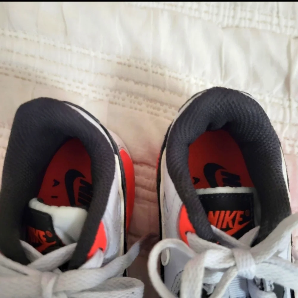 Nike air max