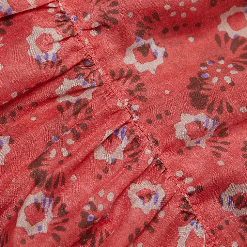 skirt seam