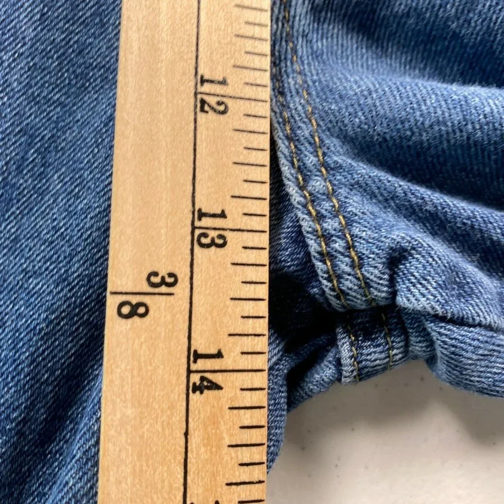 Wrangler rugged wear