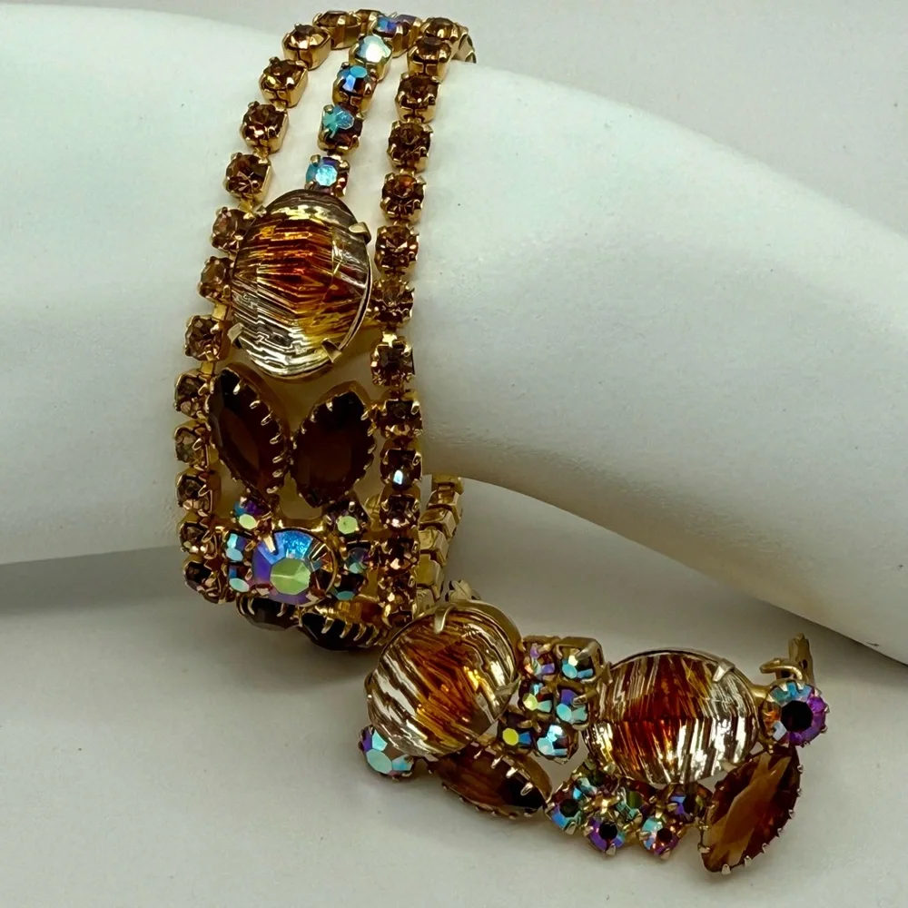 Vintage Juliana “Fantasia” 1965 w Vitrail Coated Stones Bracelet & Earrings Set