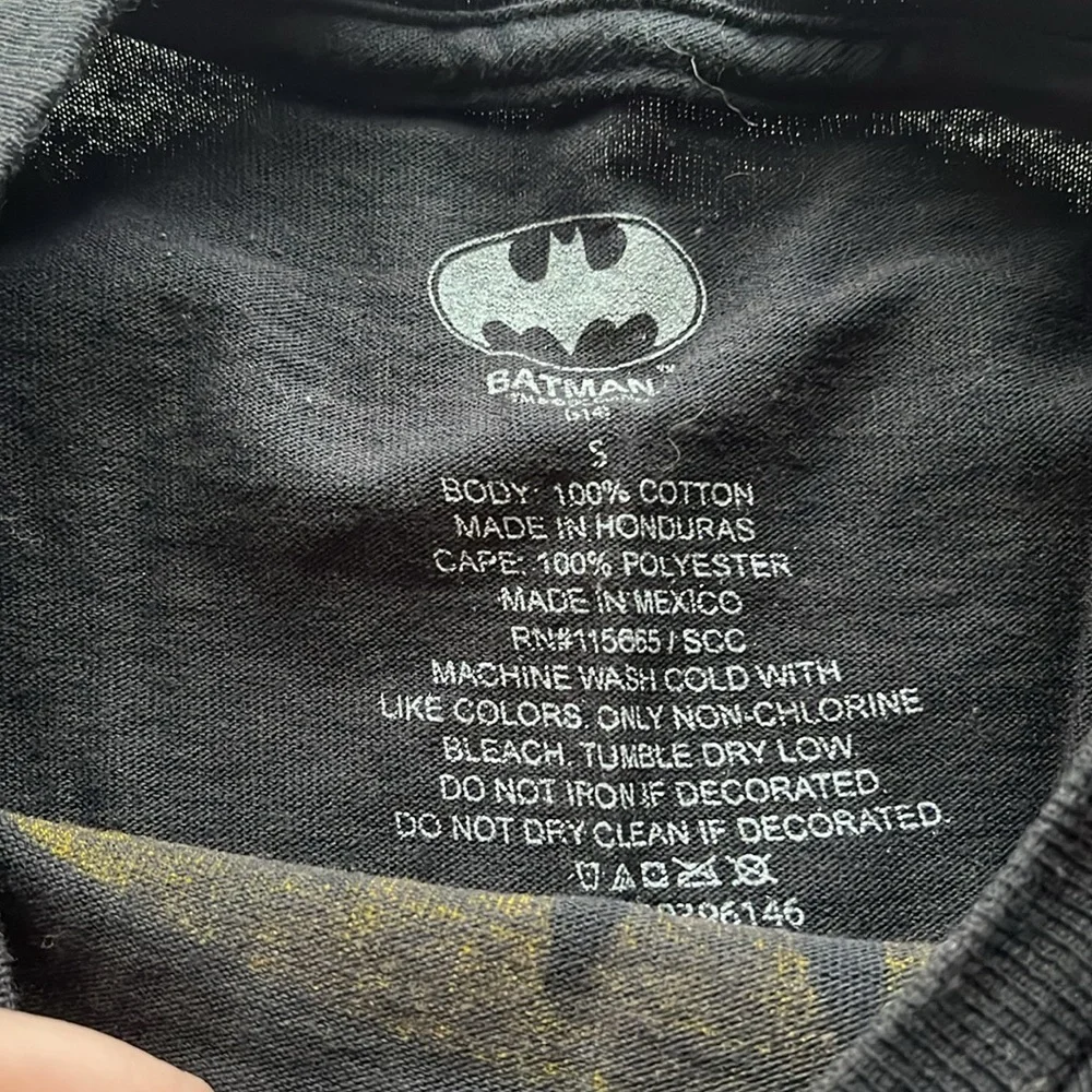 Batman shirt cape