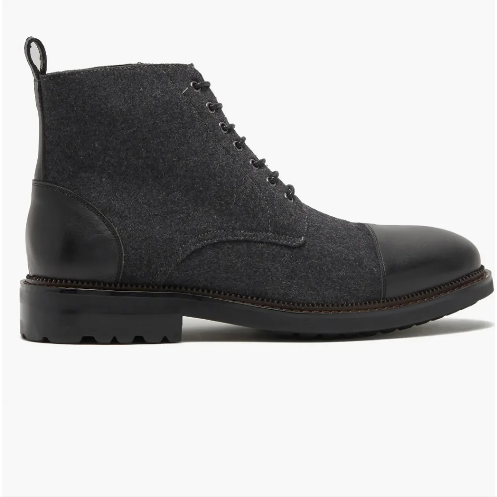 Vintage Foundry step out