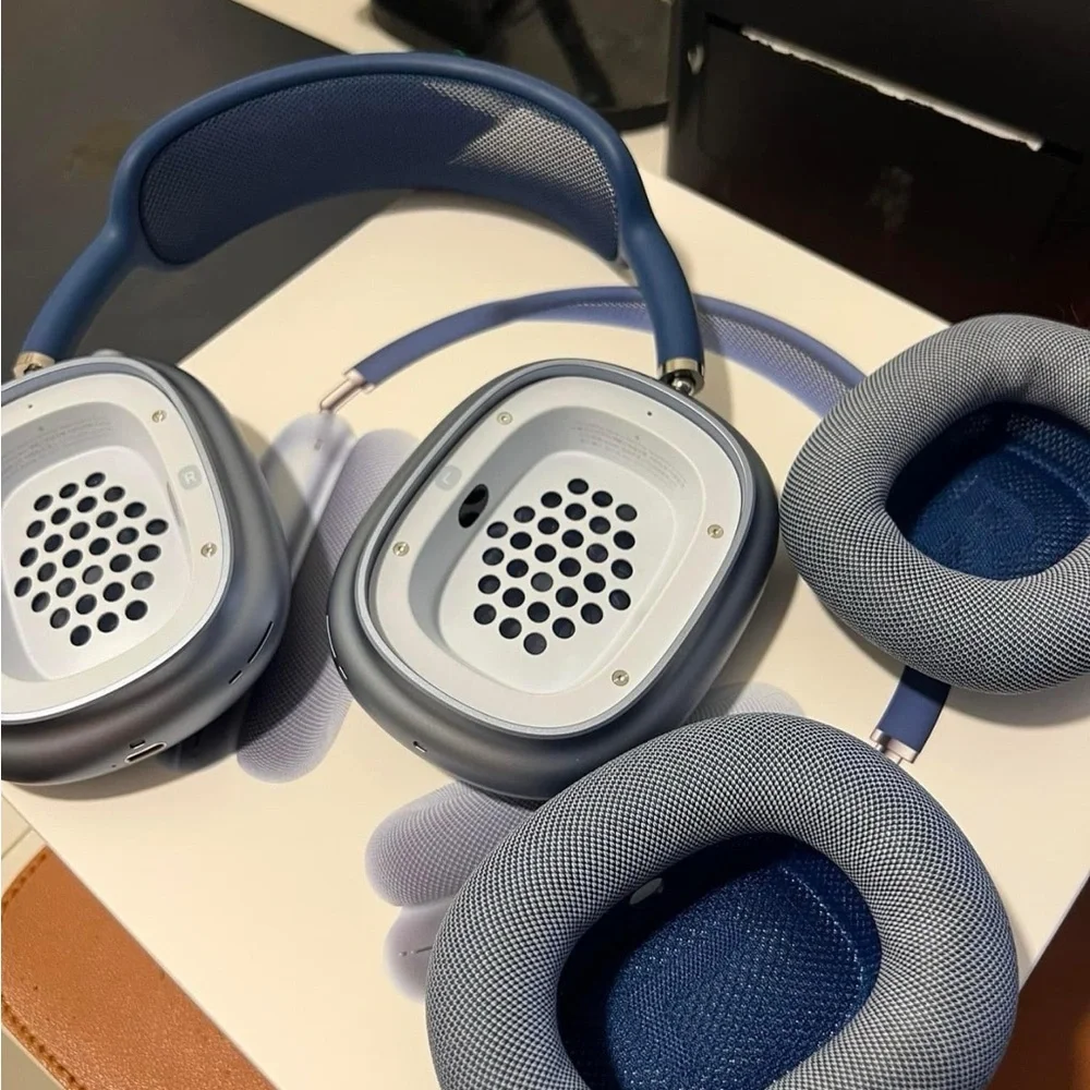 Apple airpods max