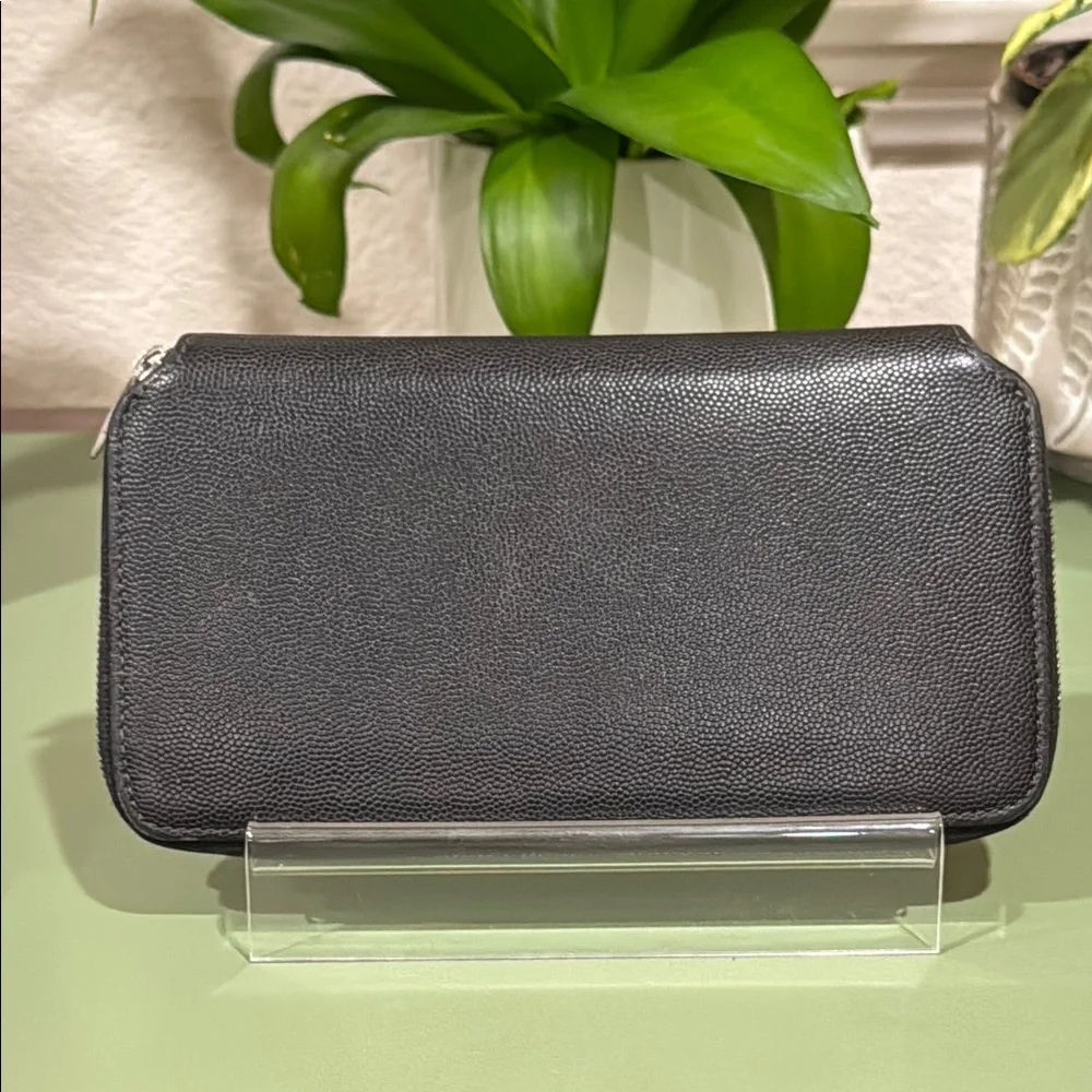 Cartier elegant black
