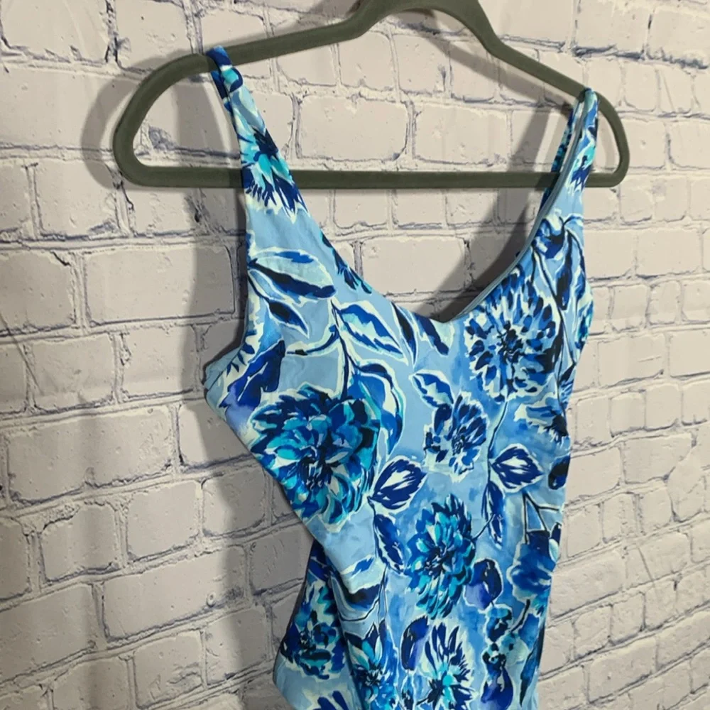 Andie 27” island buff