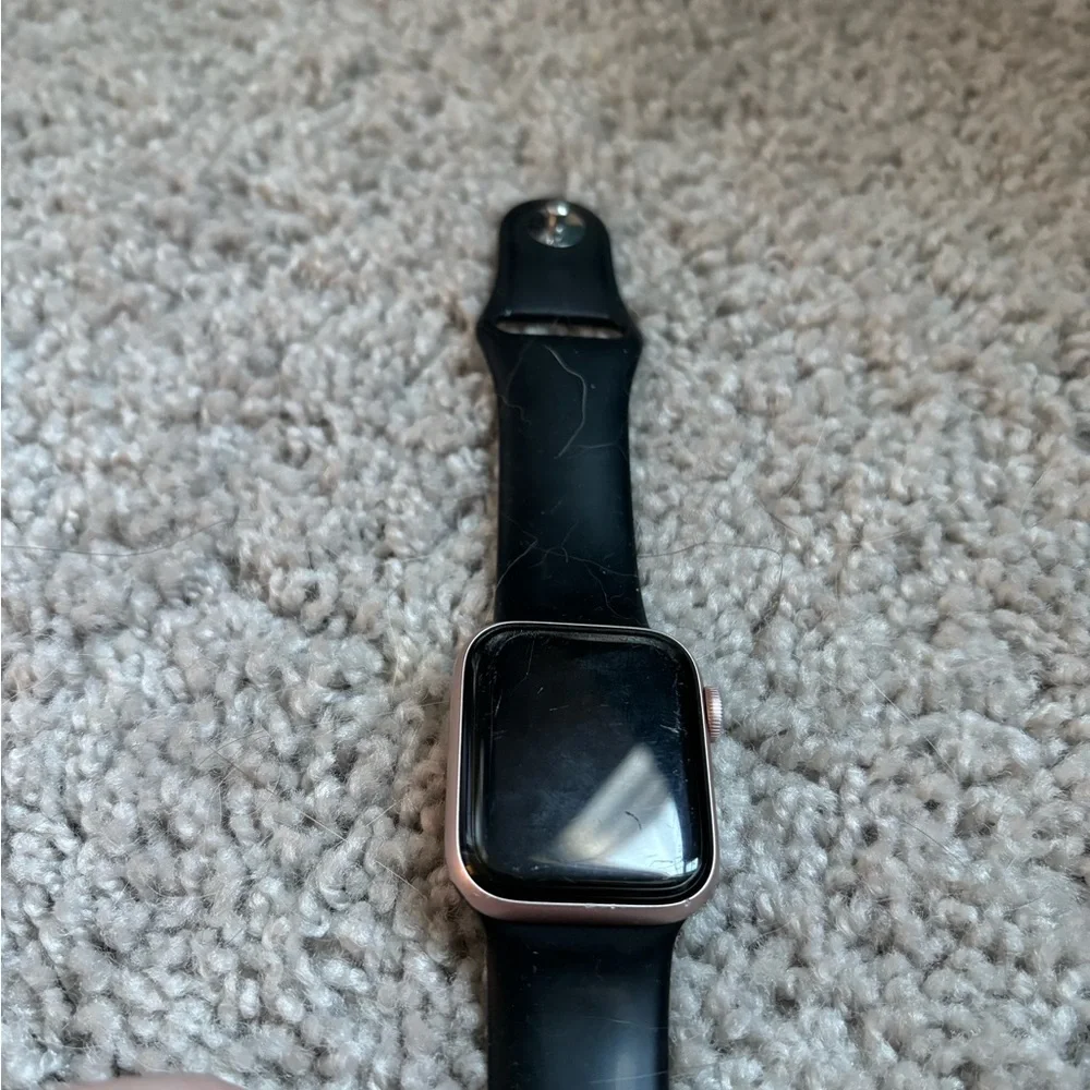 Apple smart black
