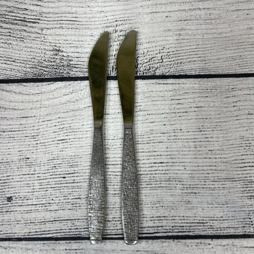 Vintage TWA Airline Stainless Steel Basketweave Table Knife Pair 8