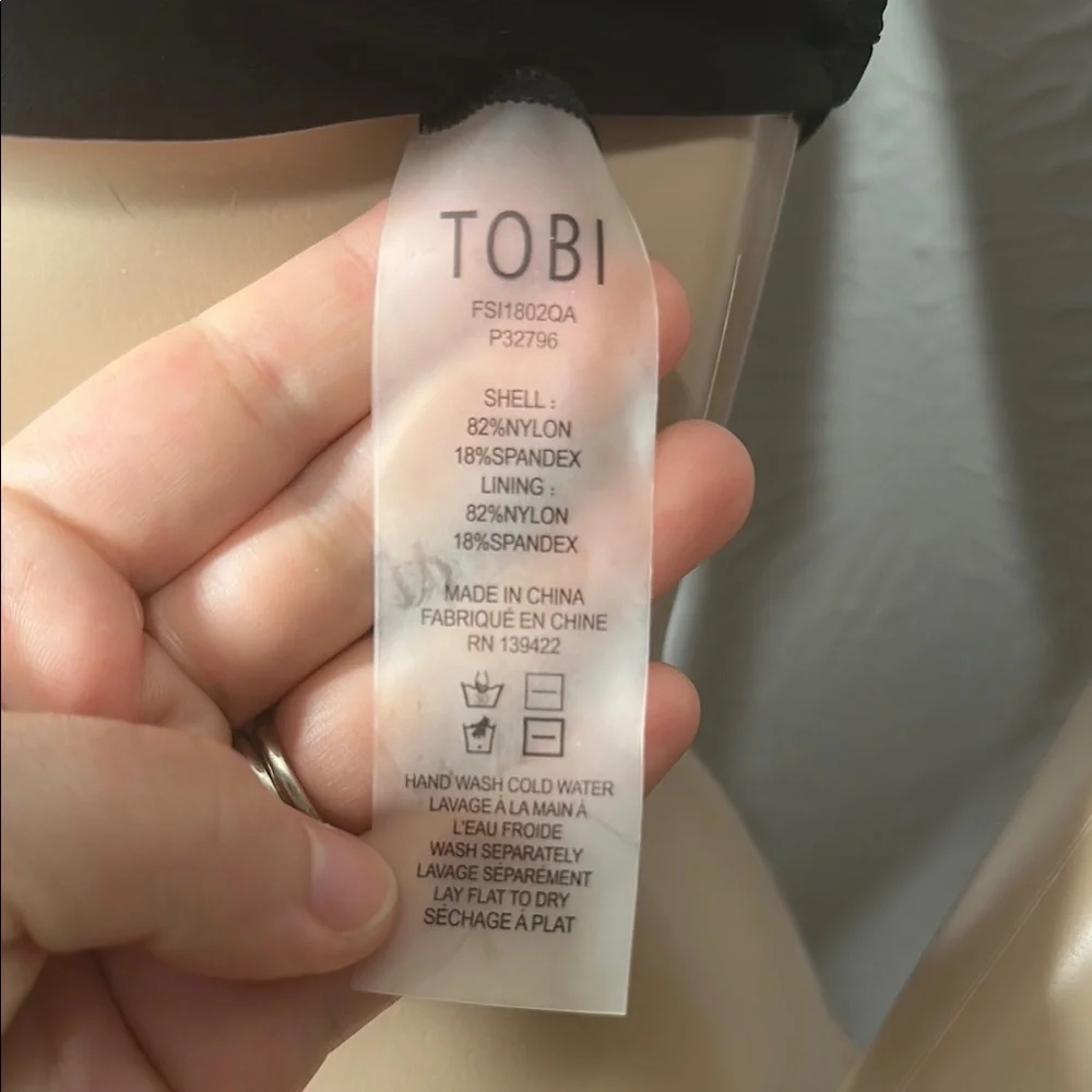Tobi stylish black
