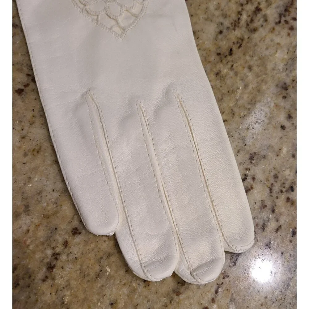 New! Vintage Women's Size S 7 White Leather Formal 8.5