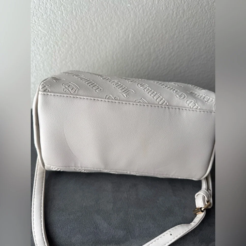 NWT Juicy Couture Tan/Beige Embossed Satchel with Shoulder Strap