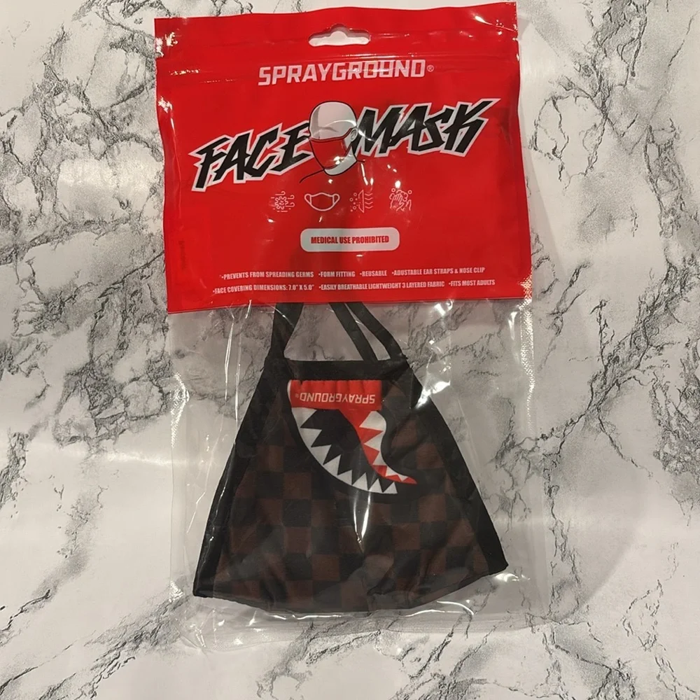 Sprayground Sharks in Paris Side Shark