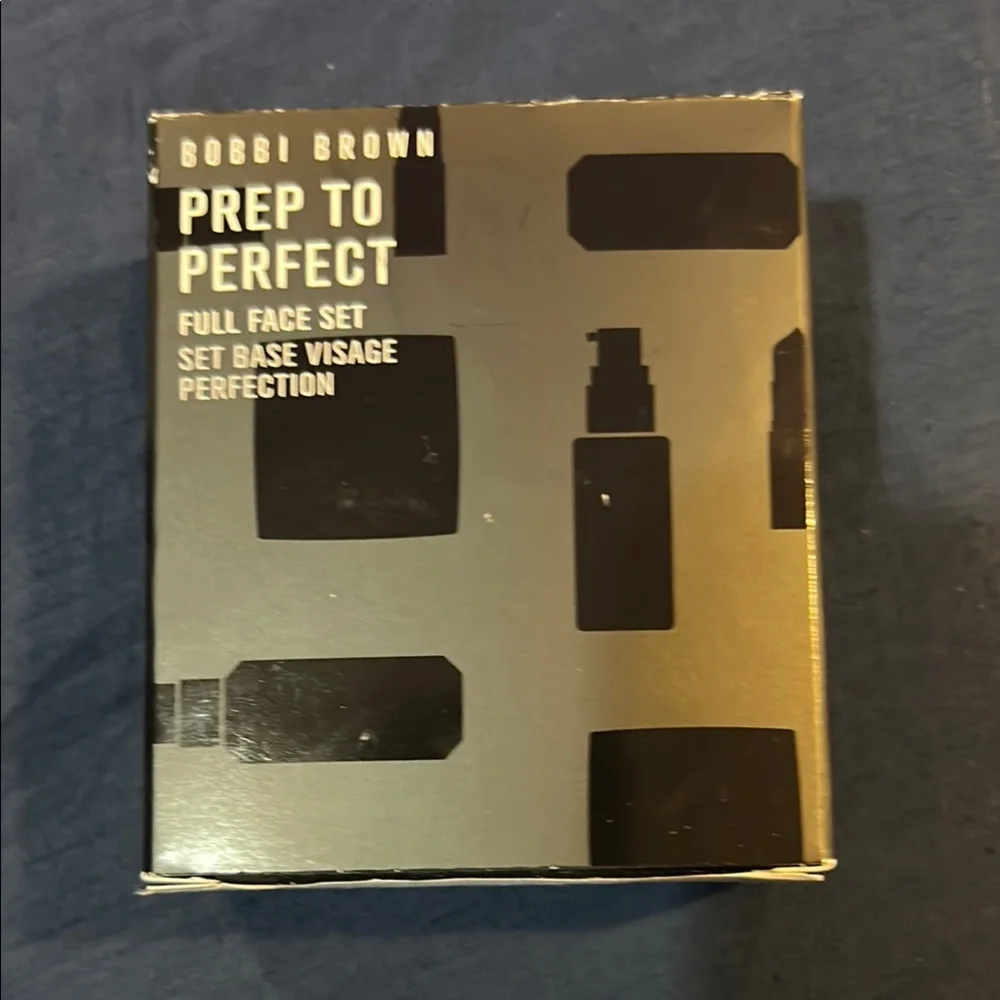 Bobbi Brown Full Face Set in Black Packaging