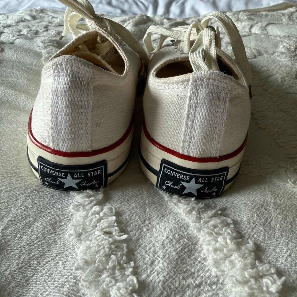 Converse stylish sneakers