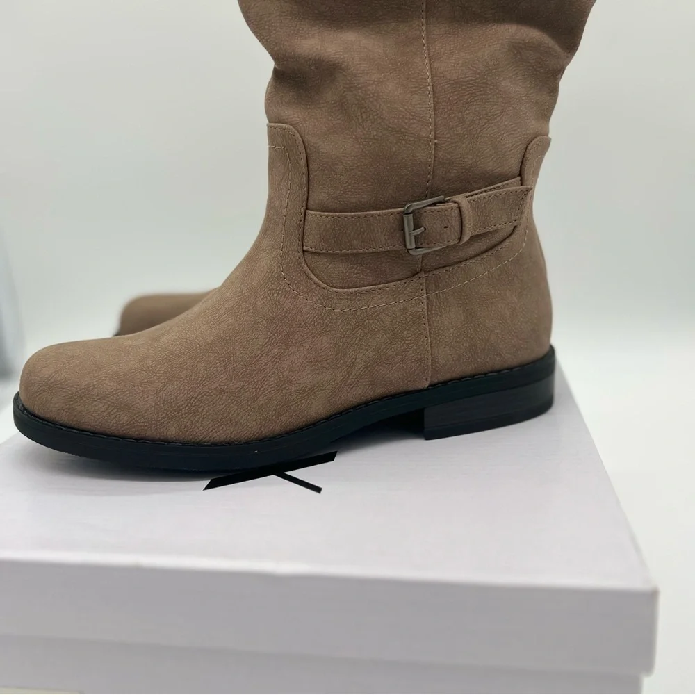 XOXO like outsole color
