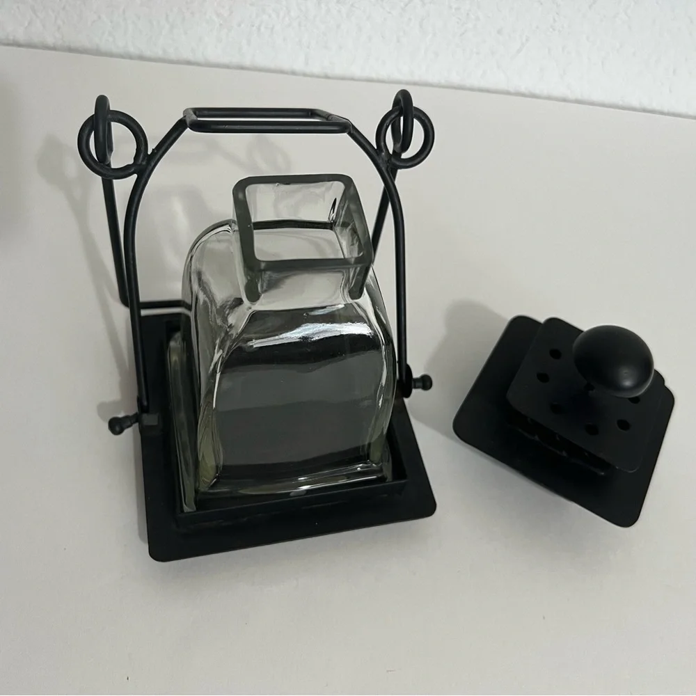 Frontgate vintage windproof