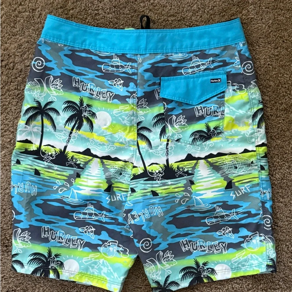 Hurley vibrant swim
