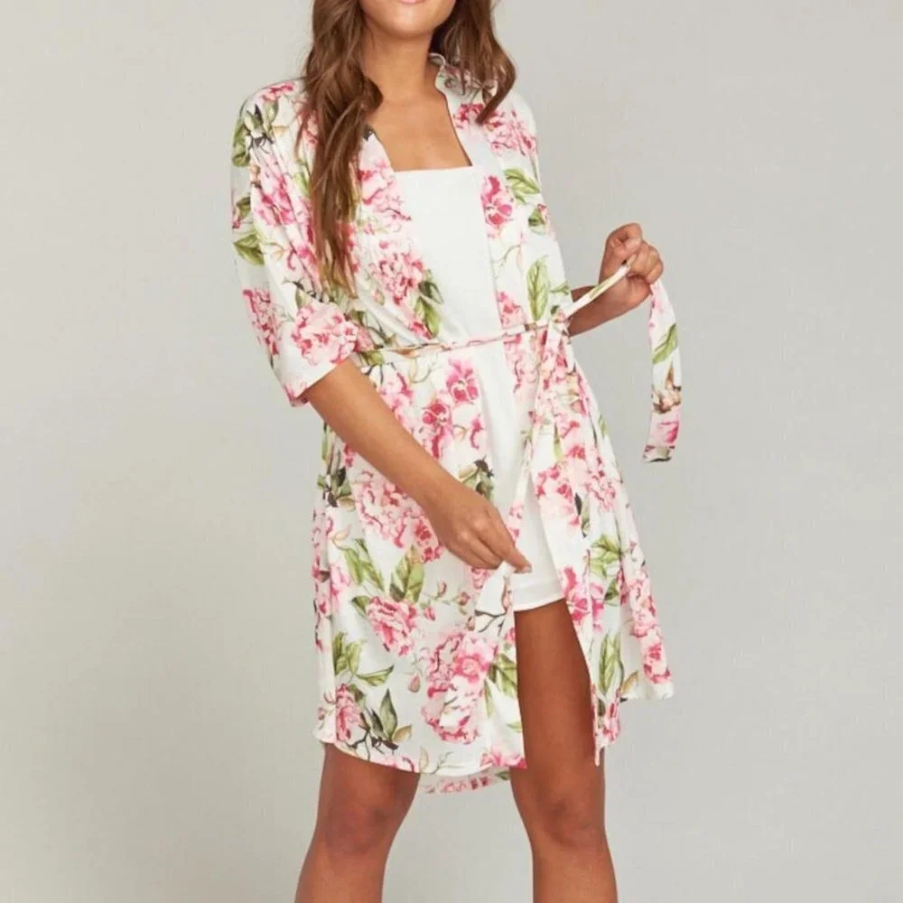 SHOW ME YOUR MUMU | EUC Romantic Floral Brie Kimono Robe Fab Fit Fun Collab OS